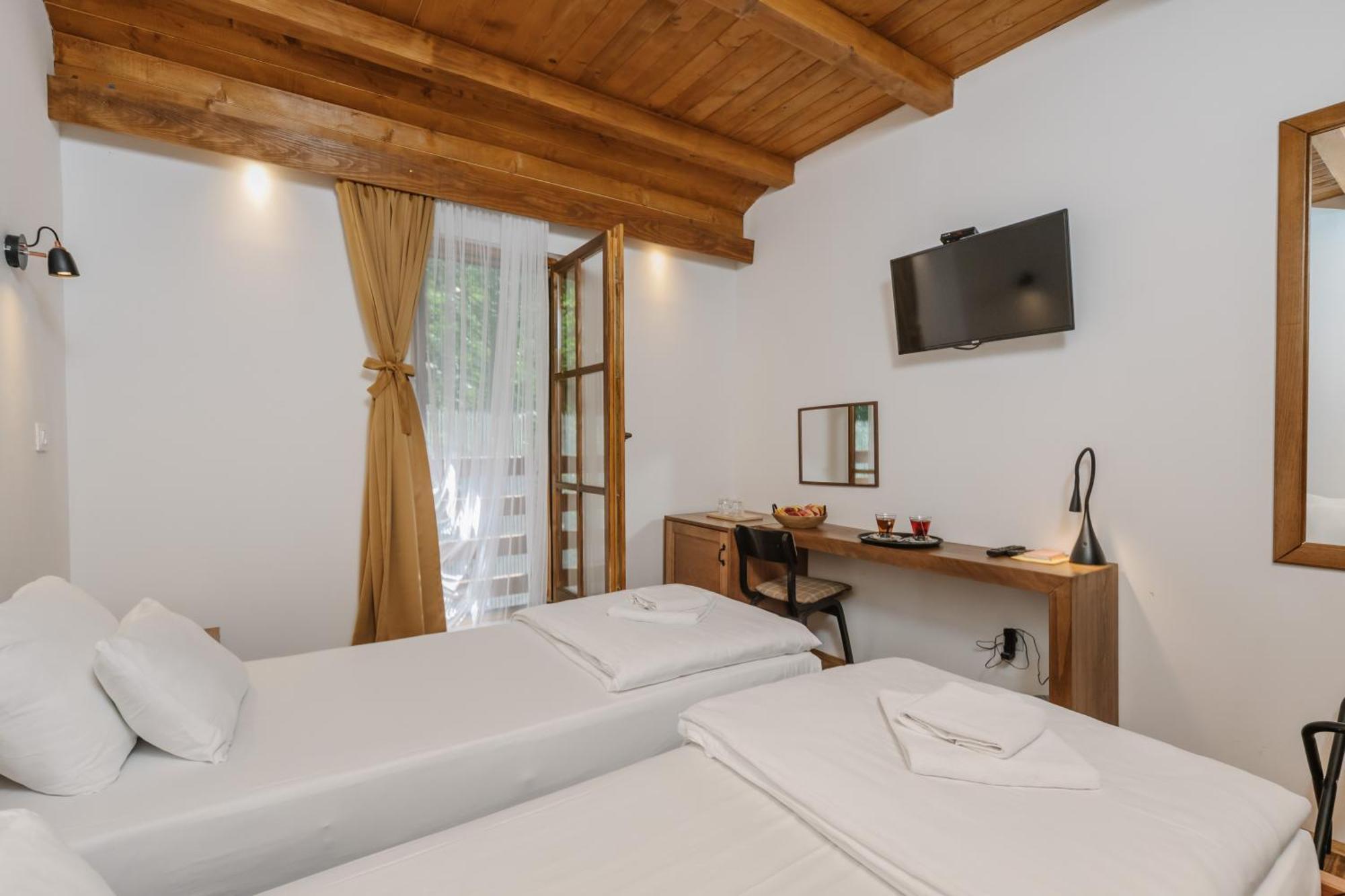 Hotel Porto Tara 자블야크 외부 사진