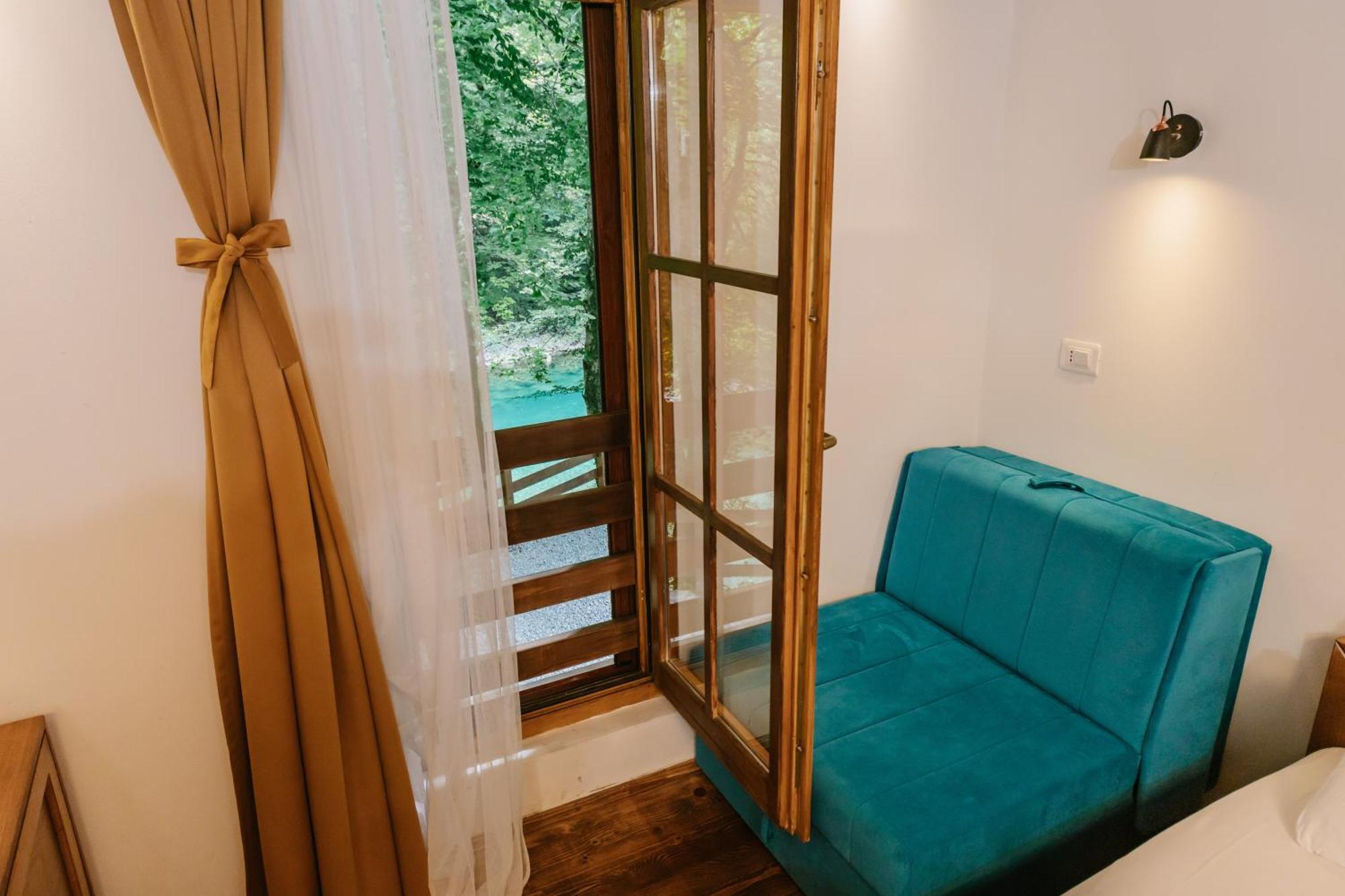 Hotel Porto Tara 자블야크 외부 사진