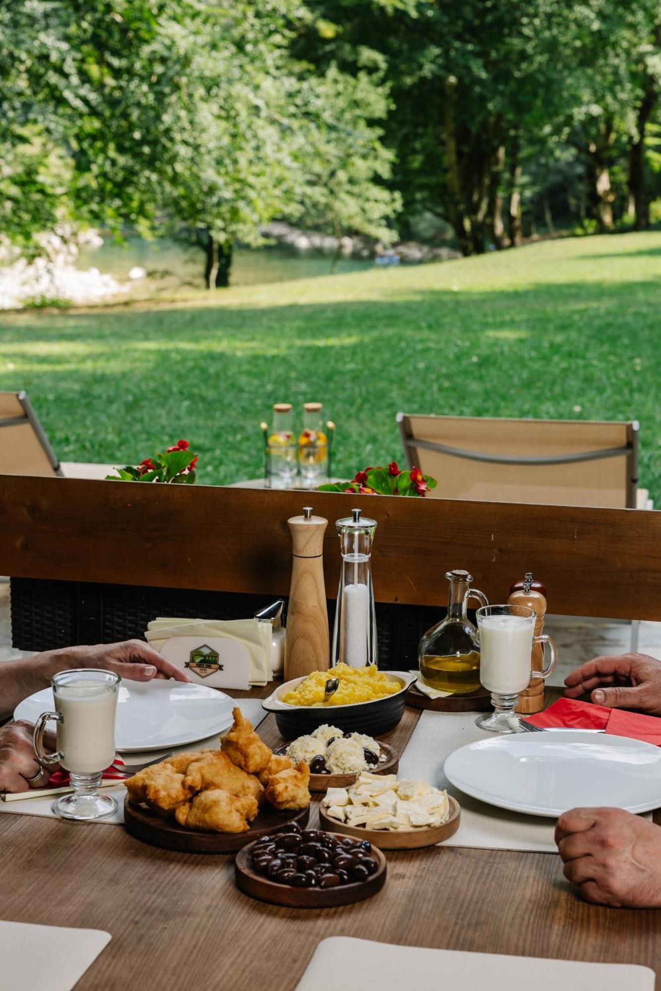 Hotel Porto Tara 자블야크 외부 사진