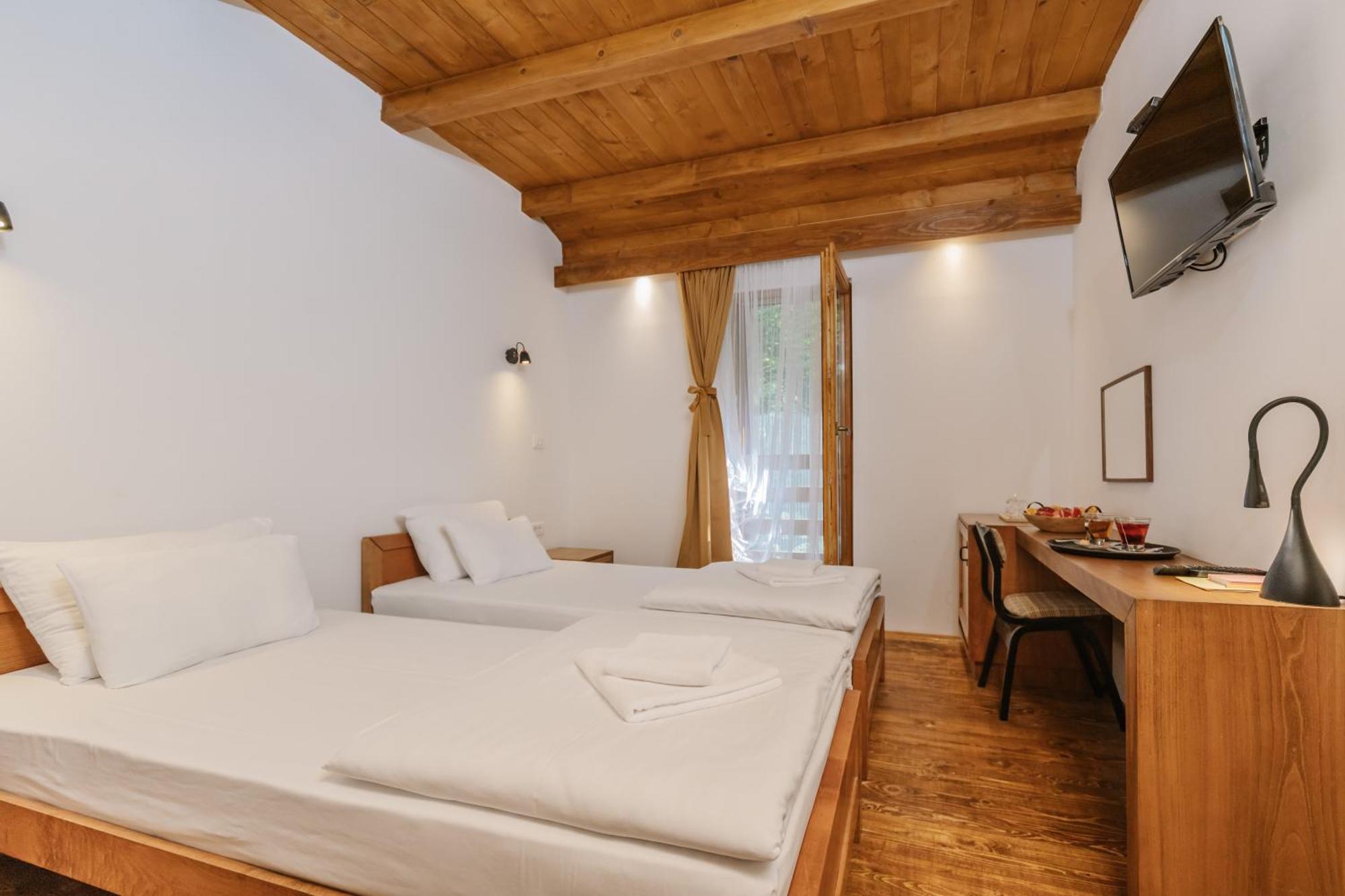 Hotel Porto Tara 자블야크 외부 사진